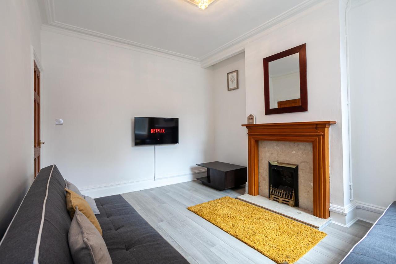 Stay Comfortable-City Centre Location- Sleeps Up To 9 Stoke-on-Trent Exteriér fotografie
